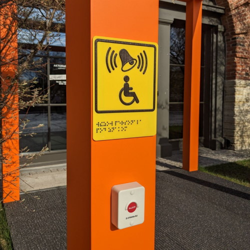 A high visibility call button for people with disabilities